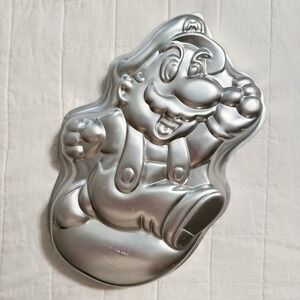 Super Mario Brothers Cake Pan Nintendo Vintage Wilton 1989